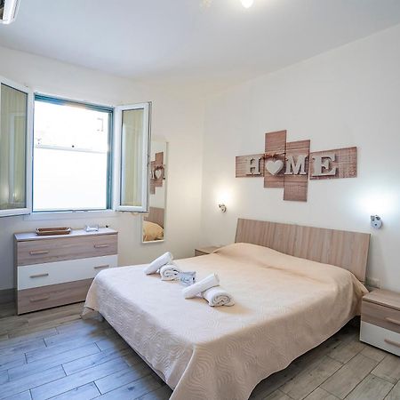 Casa Graziano - Happy Rentals ポルト・チェザーレオ エクステリア 写真